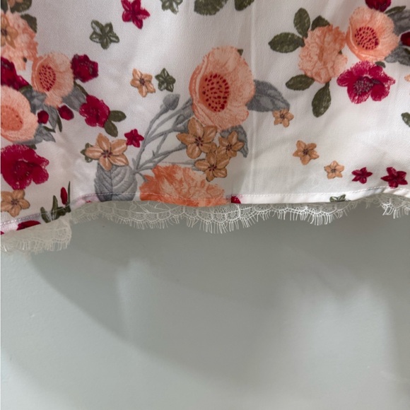 Love Fire Floral Lace Trim Dress. Size Large - Picture 2 of 7